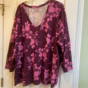 Roaman’s Casual Print Tee in Magenta and Pink Floral.    (67)